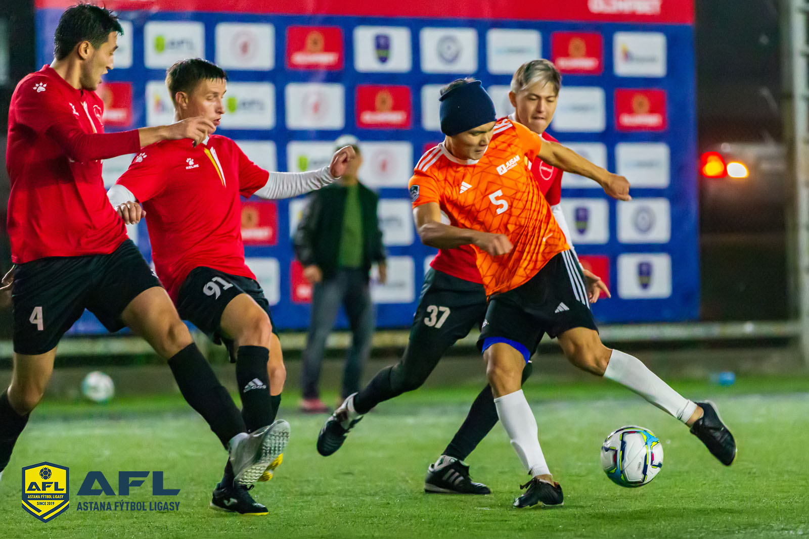 ASPI.KZ - JUSAN Mobile 3 : 1